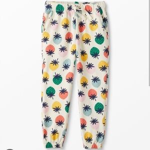 Hanna Andersson Printed Slim Fit Sweatpants: Sweet Summertime on Ecru